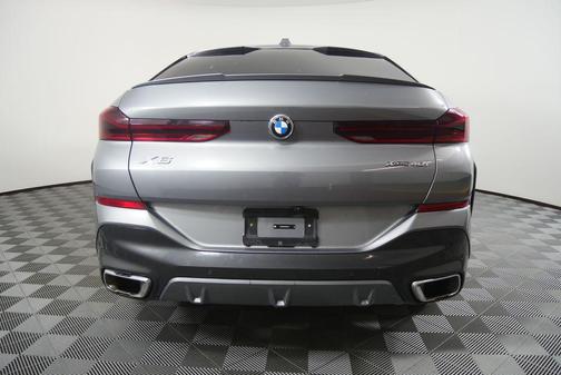 Black 2025 BMW X6 xDrive40i