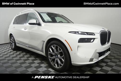 Alpine White 2025 BMW X7 xDrive40i