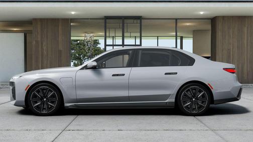 Brooklyn Grey Metallic 2026 BMW 750e i xDrive