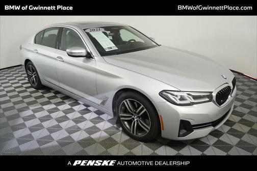 2021 BMW 540 540i