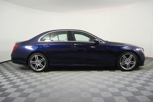 Cavansite Blue Metallic 2018 Mercedes-Benz E-Class E 300