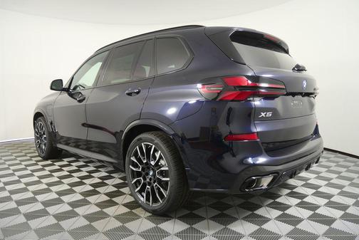 Carbon Black Metallic 2026 BMW X5 PHEV xDrive50e