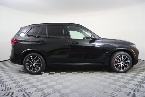 Black Sapphire Metallic 2026 BMW X5 xDrive40i