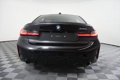 2025 BMW 330 i