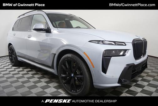 Brooklyn Grey Metallic 2027 BMW X7 xDrive40i
