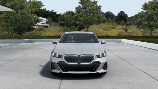 Brooklyn Grey Metallic 2027 BMW 540 i xDrive