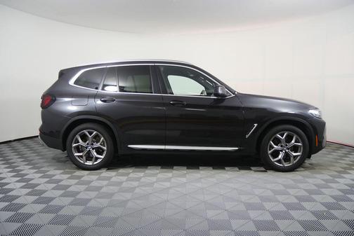 Dark Graphite Metallic 2024 BMW X3 xDrive30i