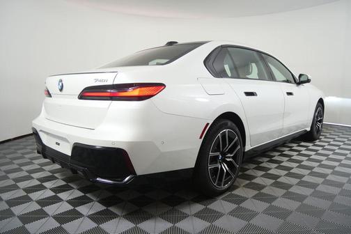 2026 BMW 740 xDrive
