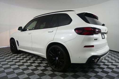 2024 BMW X5 sDrive40i