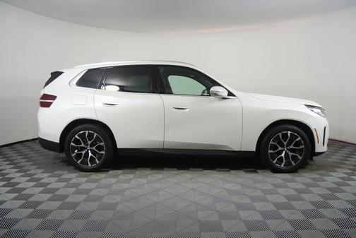 White Metallic 2025 BMW X3 30 xDrive