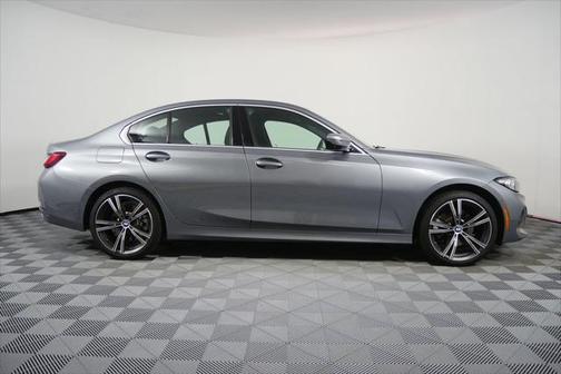 2024 BMW 330 i xDrive