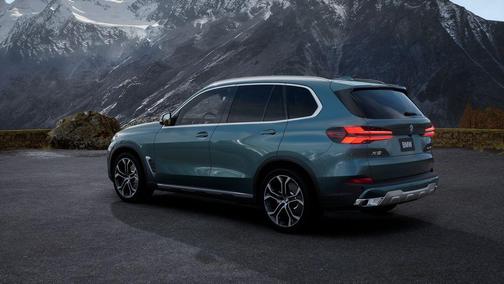 2026 BMW X5 sDrive40i