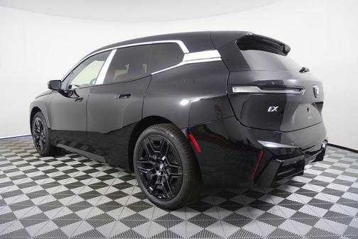 2026 BMW iX xDrive45