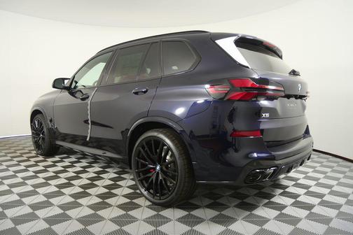 2026 BMW X5 M60i