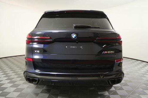 2026 BMW X5 M60i