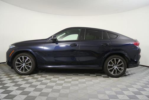2025 BMW X6 xDrive40i