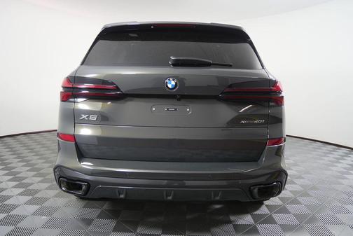 Dravit Grey Metallic 2026 BMW X5 xDrive40i