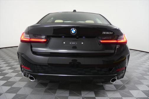 2025 BMW 330 i