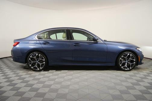 2025 BMW 330 xDrive