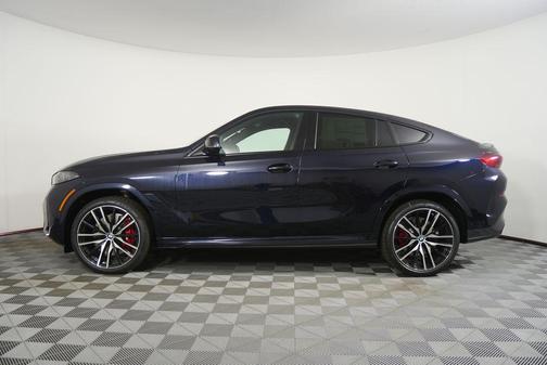 Carbon Black Metallic 2027 BMW X6 M60i