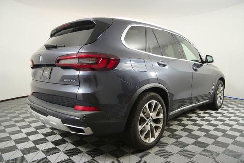 Arctic Gray Metallic 2021 BMW X5 sDrive40i