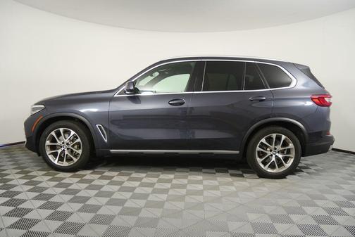 Arctic Gray Metallic 2021 BMW X5 sDrive40i