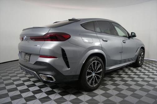 2025 BMW X6 xDrive40i