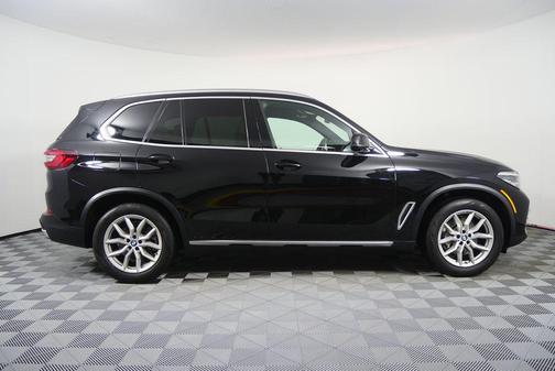 2022 BMW X5 sDrive40i