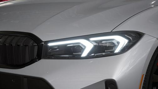 2026 BMW 330 i