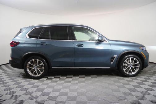 2026 BMW X5 PHEV xDrive50e