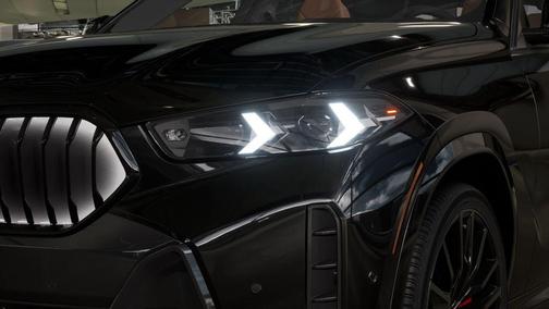 2026 BMW X6 xDrive40i