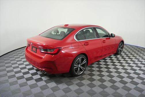 2024 BMW 330 i