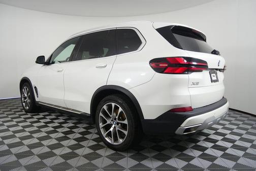 2024 BMW X5 sDrive40i