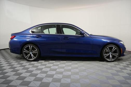 2024 BMW 330 i