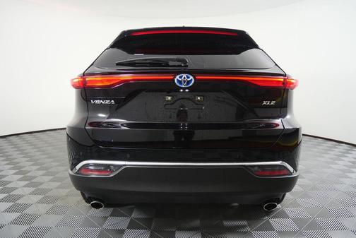2023 Toyota Venza XLE