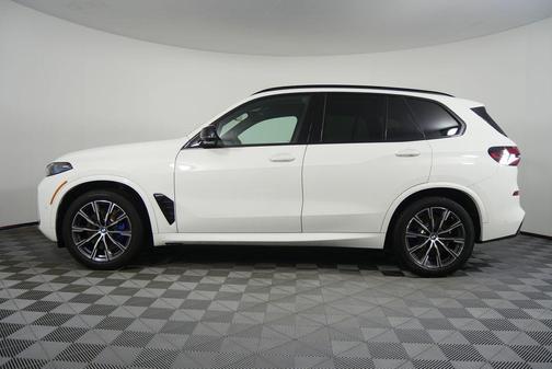 2025 BMW X5 M60i