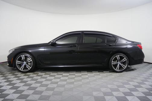 2019 BMW 750 I