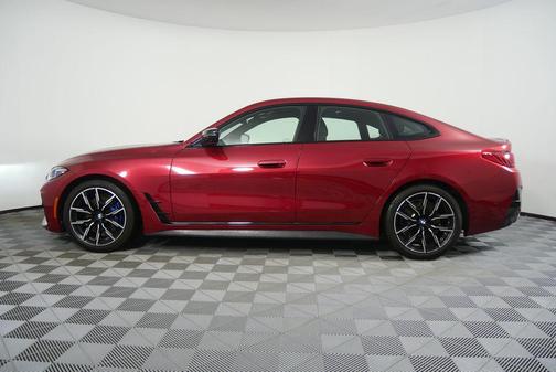 2025 BMW M440 i xDrive