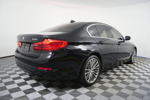 2020 BMW 530 530i