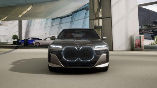 2026 BMW 760 xDrive