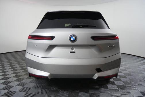 2026 BMW iX xDrive45