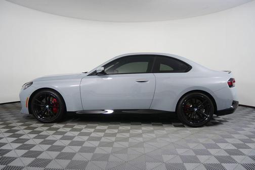 2024 BMW 230 230i