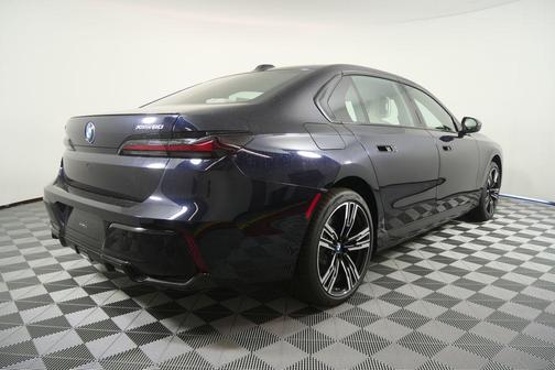 2026 BMW i7 xDrive60