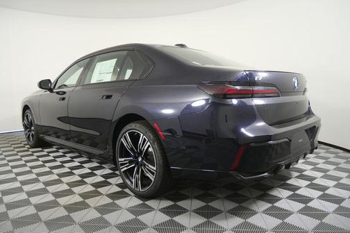 2026 BMW i7 xDrive60