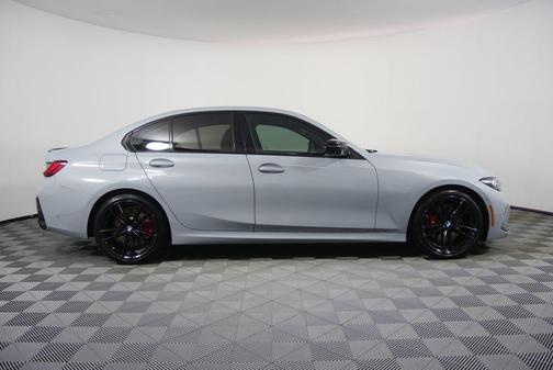 Brooklyn Grey Metallic 2024 BMW M340 M340i