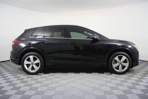 2022 Audi Q4 e-tron Prestige 50 quattro