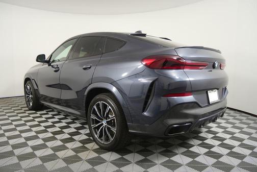 2022 BMW X6 xDrive40i