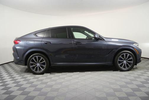 2022 BMW X6 xDrive40i
