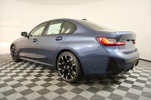 2025 BMW 330 i