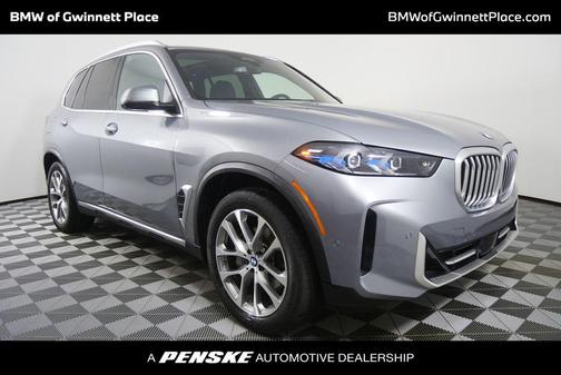 Skyscraper Grey Metallic 2026 BMW X5 xDrive40i